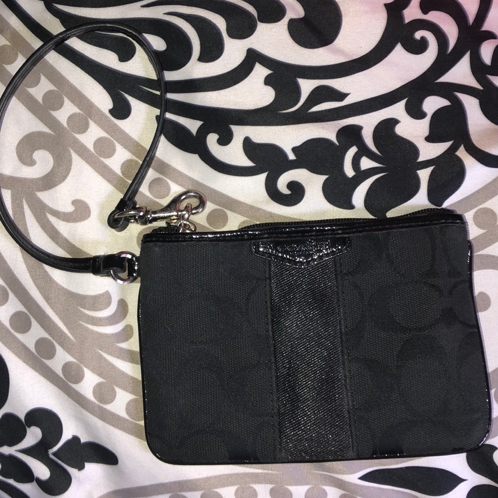 NWOT Coach Black Wristlet